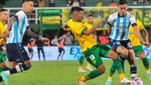 Partidazo en Varela: Racing y Defensa se repartieron puntos en un frenético 2 a 2