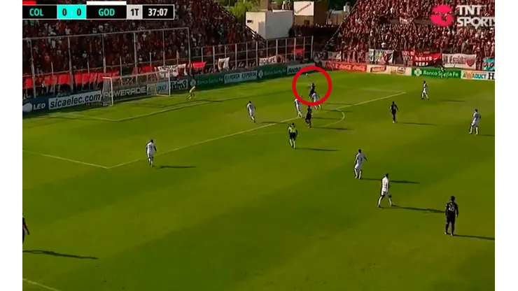 Por esto Boca y River se pelean por él: golazo de Farías en Colón - Godoy Cruz