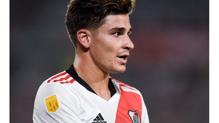 "Yo hago los goles gracias a mis compañeros": La humildad de Julián Álvarez tras el triplete