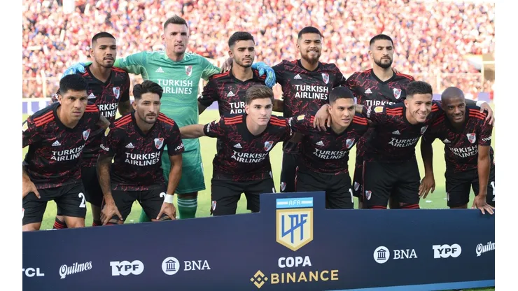 Con tres cambios, el posible once de Gallardo para sumar la primera victoria del torneo