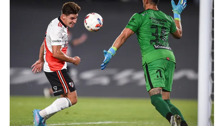 VIDEOS | Con la cabeza en River: Julián Álvarez lo dio vuelta ante Patronato con un impecable hat-trick