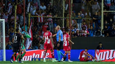 Pitana dio su versión sobre el penal para Unión: "Veo que se lo lleva puesto"