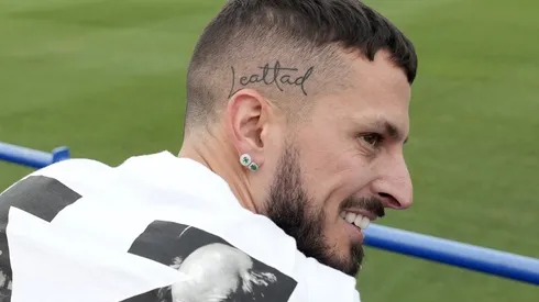 Benedetto reveló que quiso hacerse otro tatuaje de Boca pero la mujer no lo dejó: "Mirá si después te arrepentís"