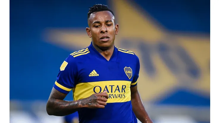 Ofrecieron millones para quedarse con Villa: la respuesta de Boca