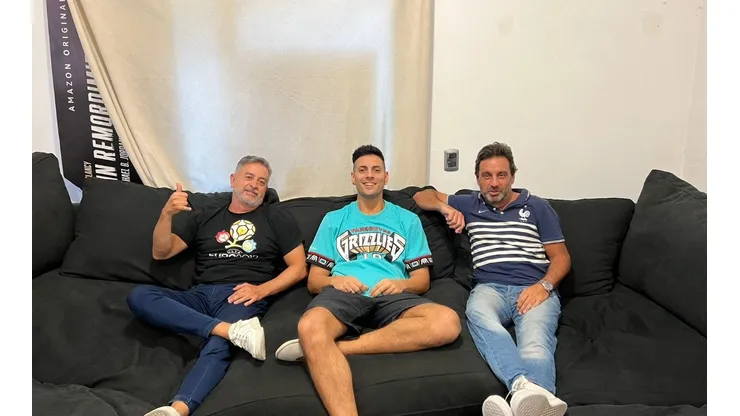Coscu junto a Fernando Lavecchia y Pablo González (Twitter: @Ferlavecchia)