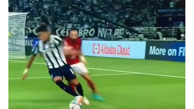 VIDEO | La jugada viral de Maxi Meza en el partido del Monterrey