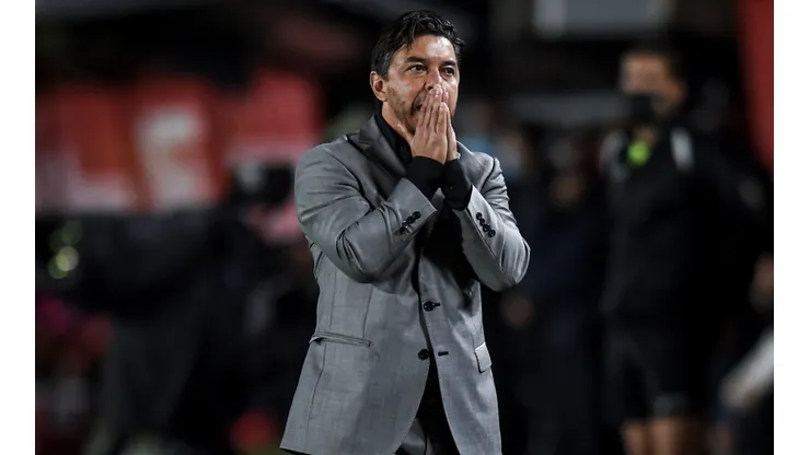 Se lesionaron Robert Rojas y Agustín Palavecino.