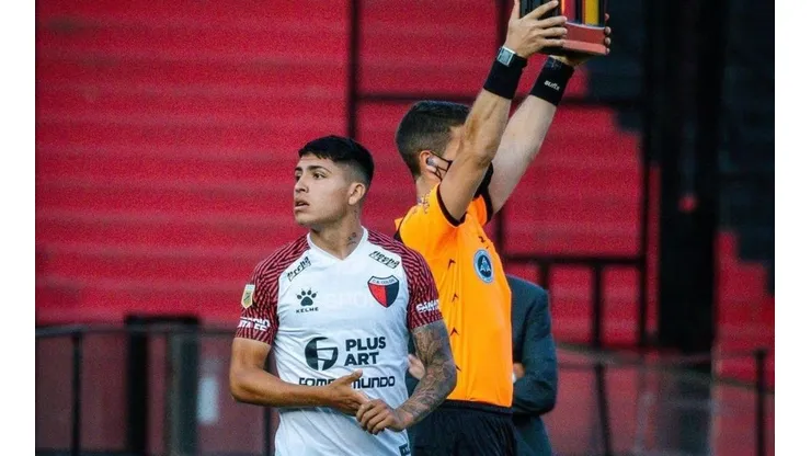 Colón le respondió a Boca por Farías. (Instagram)