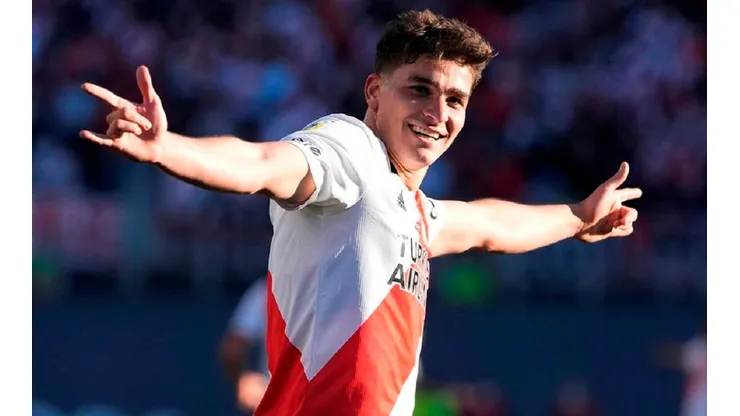 Ya es oficial: River vendió a Julián Álvarez al Manchester City
