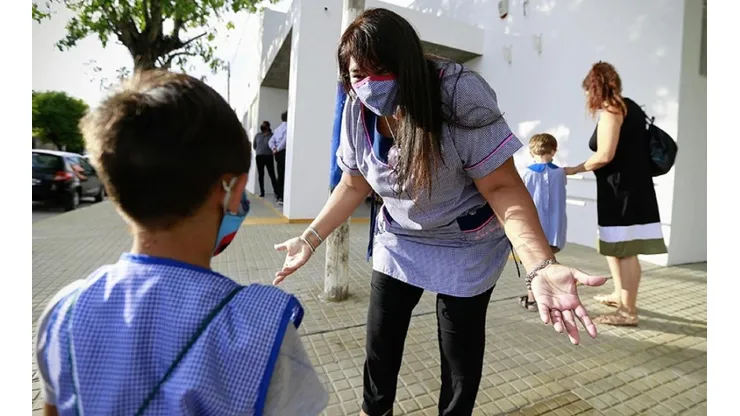 Ayuda escolar de Anses.
