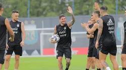 Los resultados de los hisopados de la Selección en su llegada a Chile. (Prensa Selección Argentina)