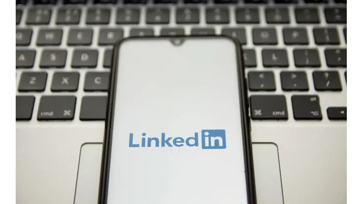 Creación de perfil en Linkedin.