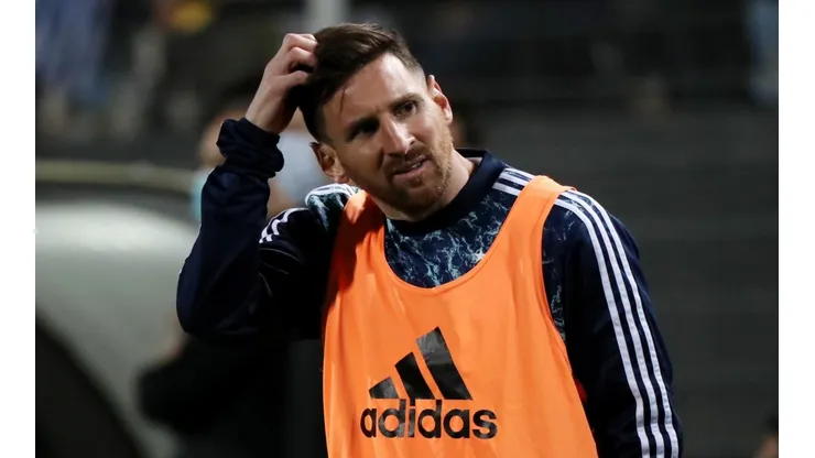 Dybala, Nico González y Buendía pelean por el lugar de Messi.