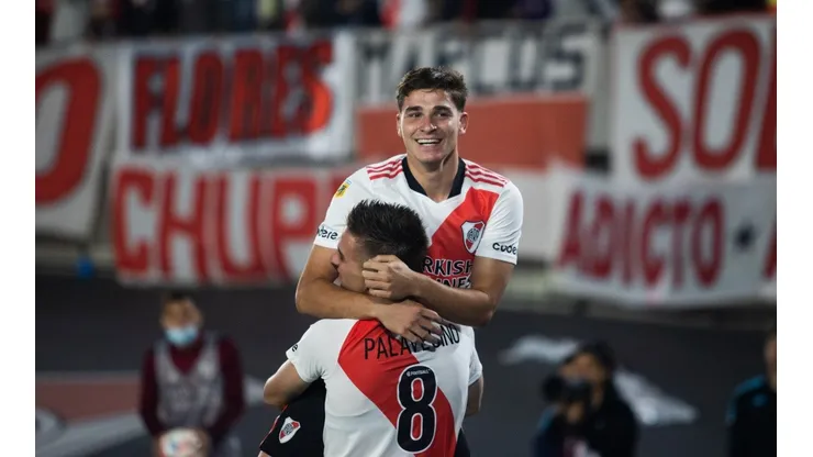 Manchester City pagará 27,5 millones de dólares por Julián Álvarez.