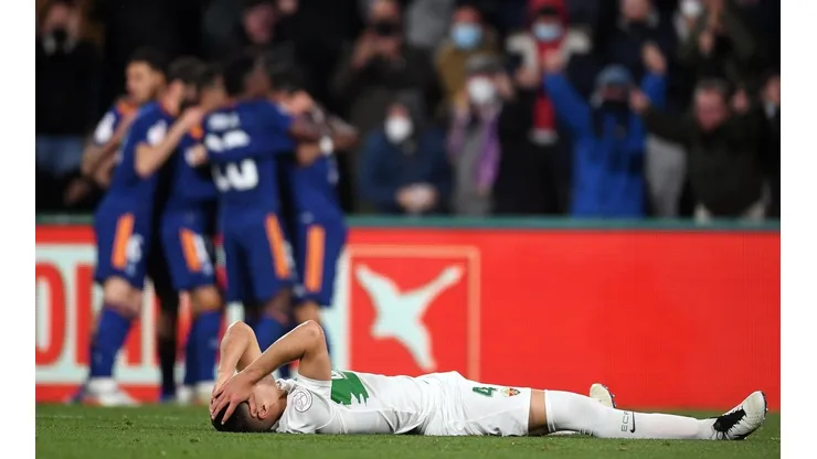 Diego González Polanco se lamenta tras la caída vs. Real Madrid. (Getty Images)