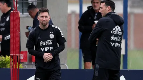 Sin Messi, Scaloni dio la primera lista de convocados del 2022
