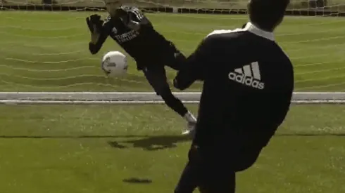 VIDEO | Gallardo puso a prueba a los arqueros seleccionados para el arco de River en este 2022