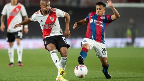 Nicolas De la Cruz volvió a entrenar con sus compañeros en River.