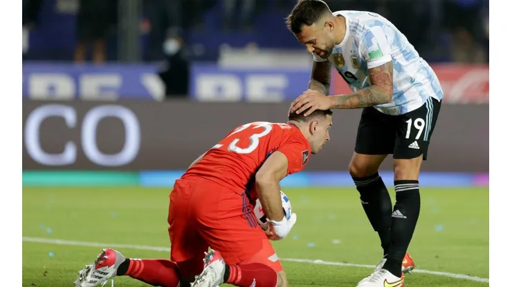 Nicolás Otamendi compartió una historia en Instagram donde dejó ver su fanatismo por River.