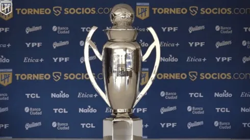 River, Racing y Vélez quieren a Ezequiel Bullaude.