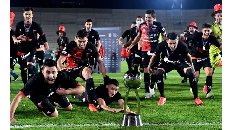 La Liga Profesional podría retrasar el inicio del torneo por los casos de COVID