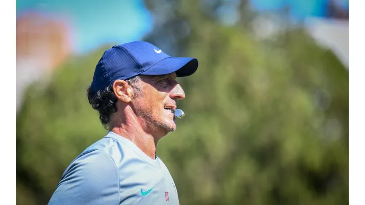 Pedro Troglio ya sabe que San Lorenzo sumará a Adam Bareiro.