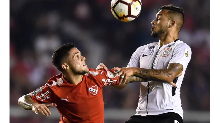 Fabricio Bustos está en la órbita de Internacional de Porto Alegre.