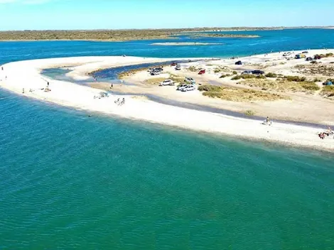 Punta Perdices: el lugar menos conocido del Sur argentino y parecido al “Caribe”