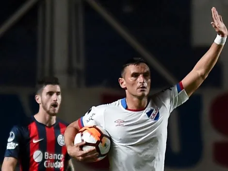 Oficial: Gonzalo Bergessio vuelve al fútbol argentino tras romperla en Uruguay