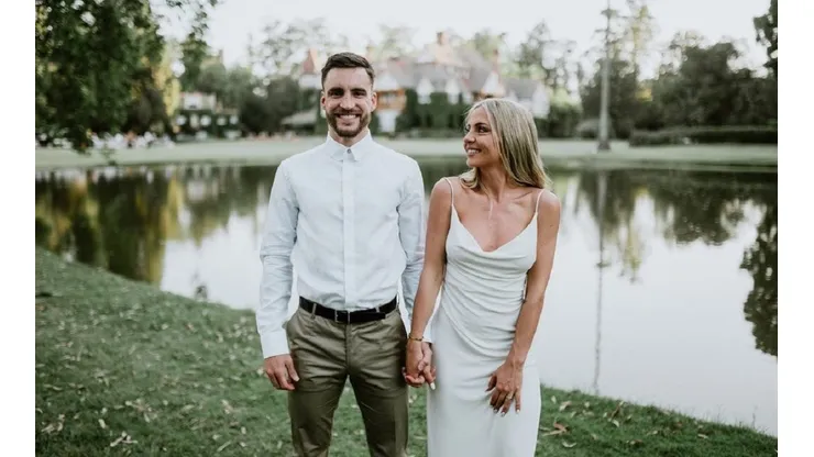 ¡Que viva el amor!: Nico Tagliafico aprovechó su visita al país y se casó con Carolina Calvagni
