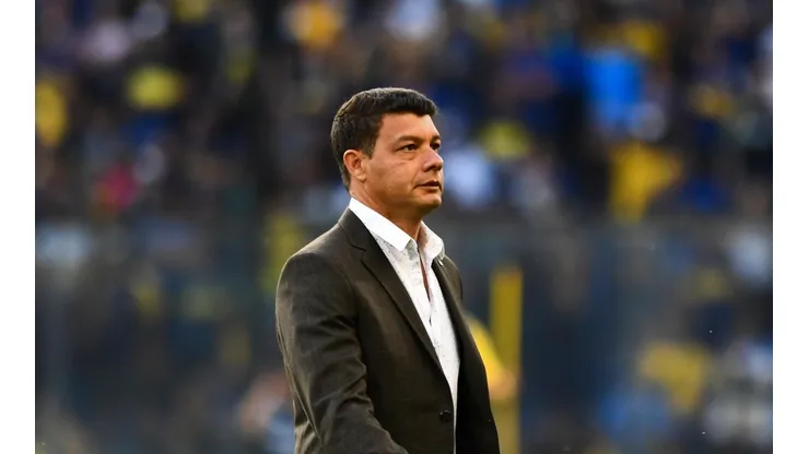 Battaglia sigue, pero el anuncio se hace esperar.