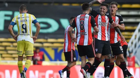 "Llamaron dos veces": el príncipe saudí del Newcastle quiere a una figura de River