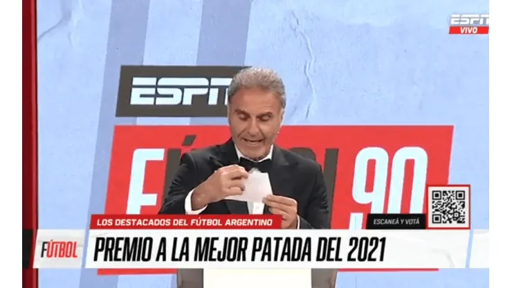 Ruggeri eligió la mejor patada del año ¡y fue una que terminó con amarilla! (Captura TV)