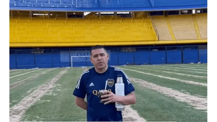 VIDEO | Riquelme pasó por 'el patio de su casa' y Boca subió un video suyo en La Bombonera