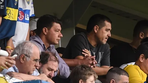 No más dudas: se dio la reunión Battaglia-Riquelme y se definió el futuro del DT en Boca