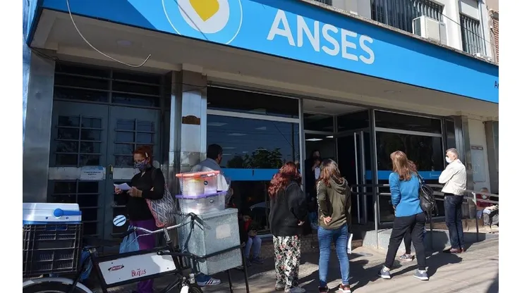 Anses: quiénes cobran hoy martes 21 de diciembre bono de fin de año y otros pagos