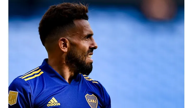 Carlos Tevez recibió un llamado para jugar al fútbol en Ecuador
