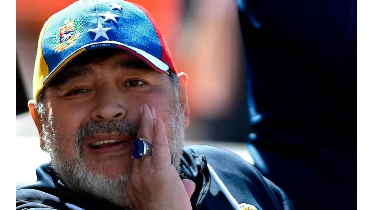 Cuál fue la primera venta en la subasta de los bienes de Diego Maradona
