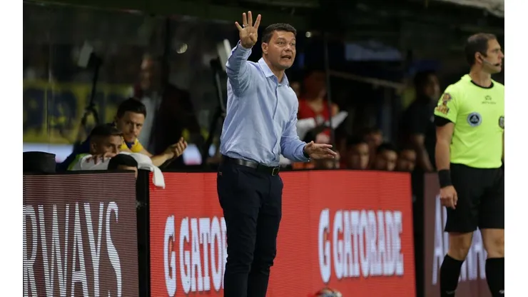 Uno de los 9 que buscó Boca, en conflicto con su club: ¿Lo vuelven a llamar? (Getty Images)