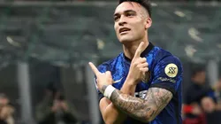 Lautaro Martínez está en la órbita de Chelsea, que busca juntarlo con Lukaku.