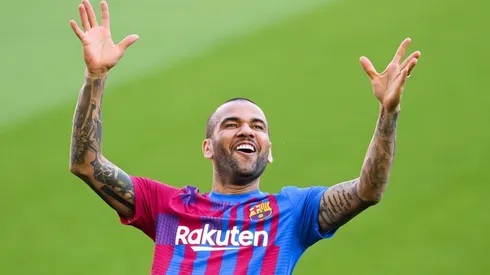 Dani Alves, titular. (Getty Images)