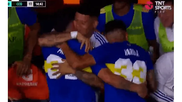 VIDEO | Pavón puso el 1 a 0 para Boca y fue corriendo a abrazar a Rojo