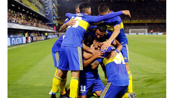 En pleno festejo por el Día del Hincha, los jugadores de Boca le dedicaron una canción a River