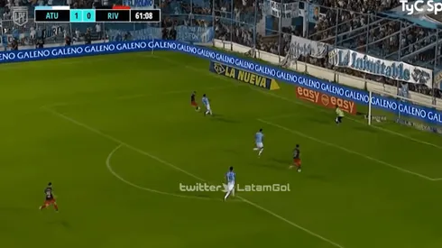 Sigue intratable: Julián Álvarez fusiló a Lucchetti y empató para River