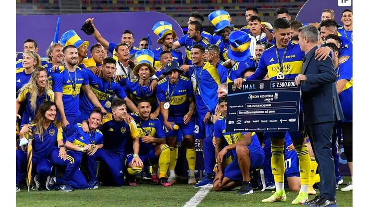 No lo vas a poder creer: dónde quedó el cheque gigante que ganó Boca en la Copa Argentina