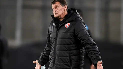 Falcioni quiere refuerzos. (Getty Images)