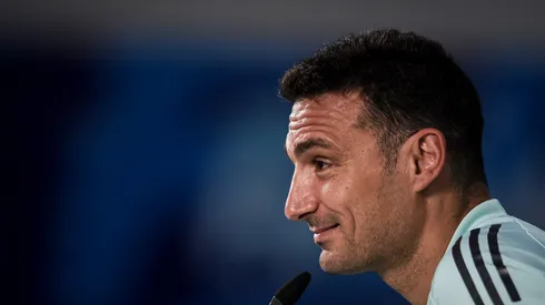 Gran reconocimiento para Scaloni: según la IFFHS, integra el podio de los mejores del mundo