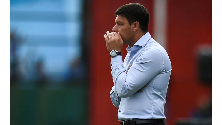 La polémica decisión de Battaglia luego del pálido empate de Boca en Sarandí