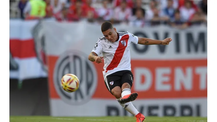 Juan Fernando Quintero negocia su retorno a River.