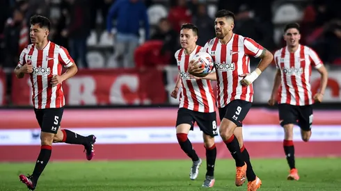 Estudiantes v River Plate - Torneo Liga Profesional 2021